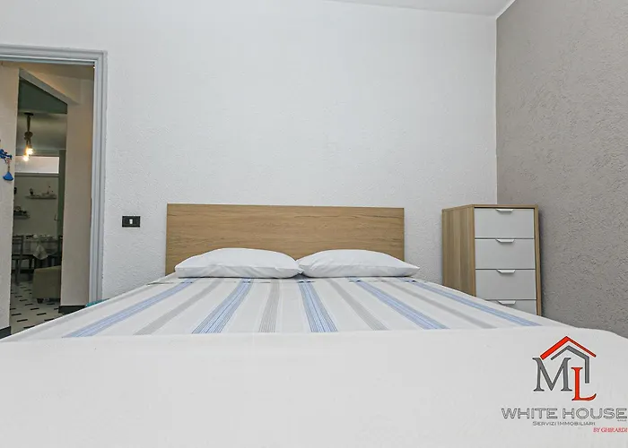 La Casa Di Veve By Ml White House Genoa